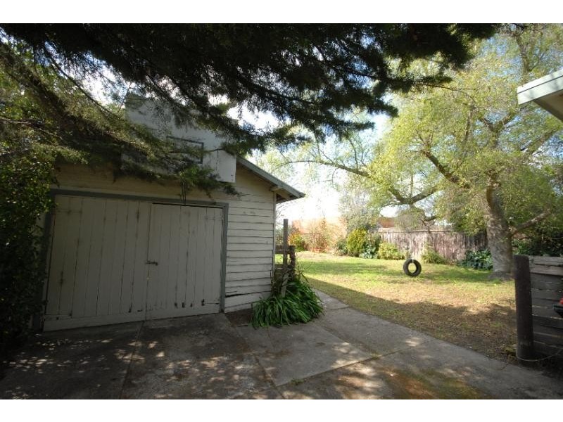 13 O’brien Street, Bairnsdale VIC 3875