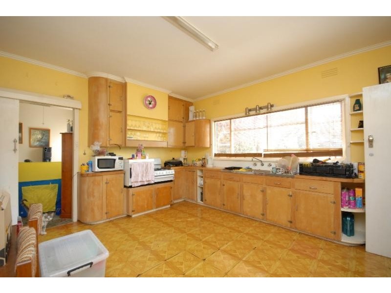 80 Moroney Street, Bairnsdale VIC 3875