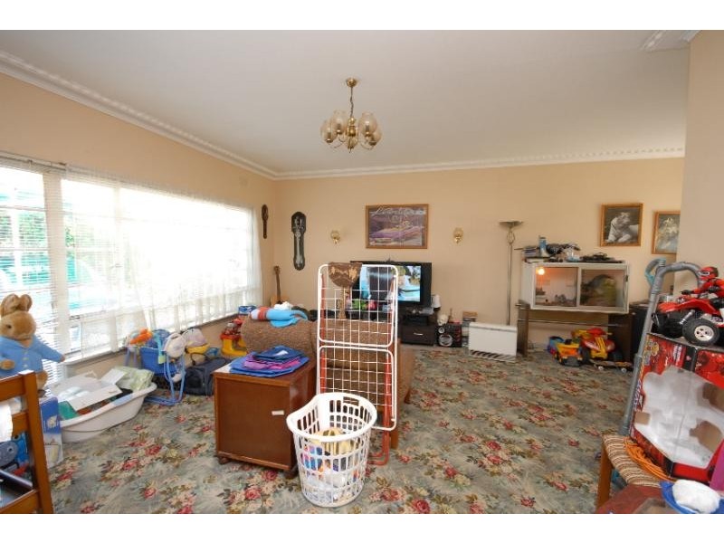 80 Moroney Street, Bairnsdale VIC 3875