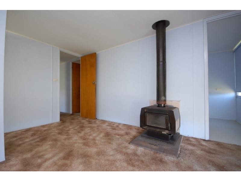 9 Cameron Crescent, Bairnsdale VIC 3875