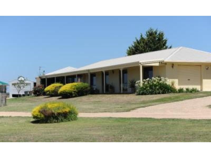 25 Balfours Road, Bairnsdale VIC 3875