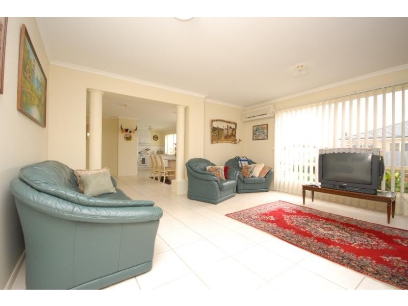 12A Balmoral Crescent, Bairnsdale VIC 3875