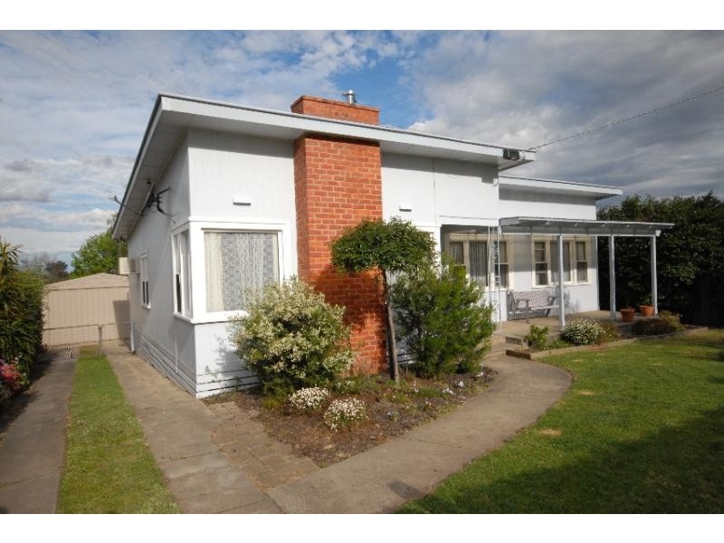 15 Goold Street, Bairnsdale VIC 3875