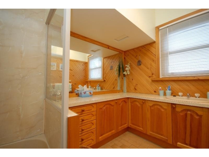 15 Goold Street, Bairnsdale VIC 3875