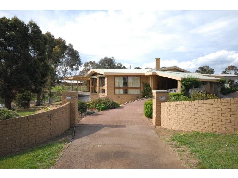 40 Counihan Street, Wy Yung VIC 3875