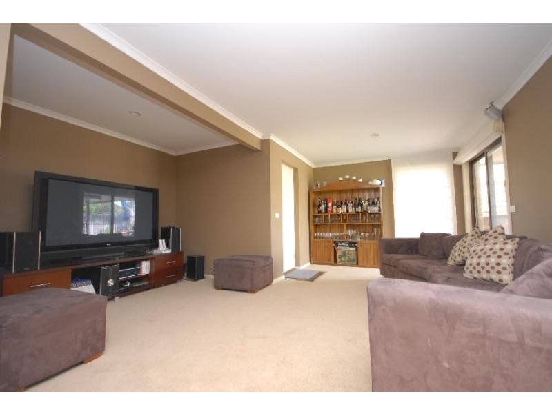 7 Morekana Crescent, Bairnsdale VIC 3875