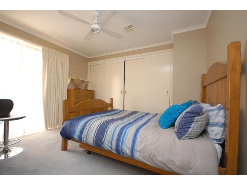 7 Morekana Crescent, Bairnsdale VIC 3875