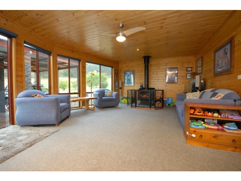 90 Baines Road, Mossiface VIC 3885