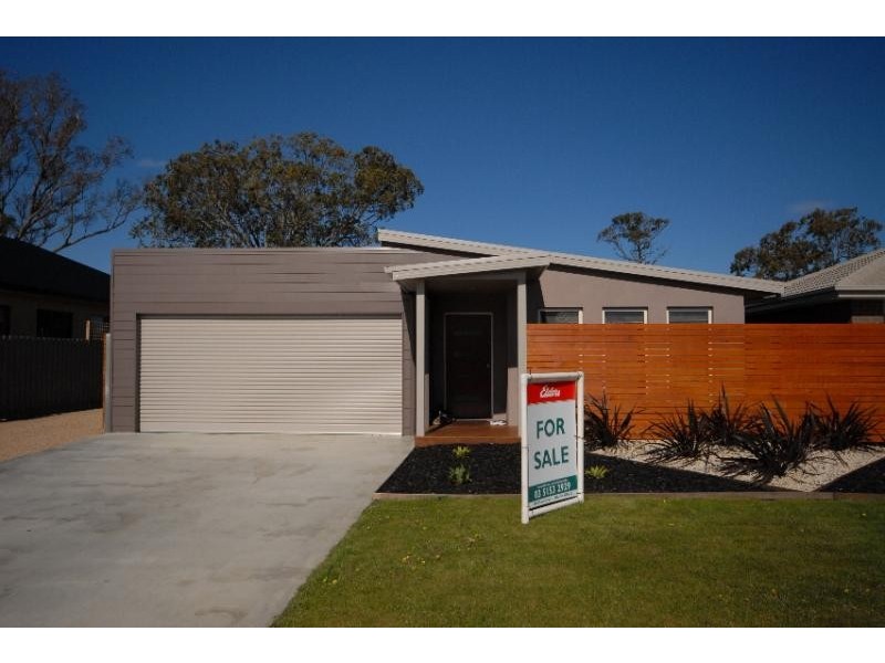 18 Windsor Court, Bairnsdale VIC 3875