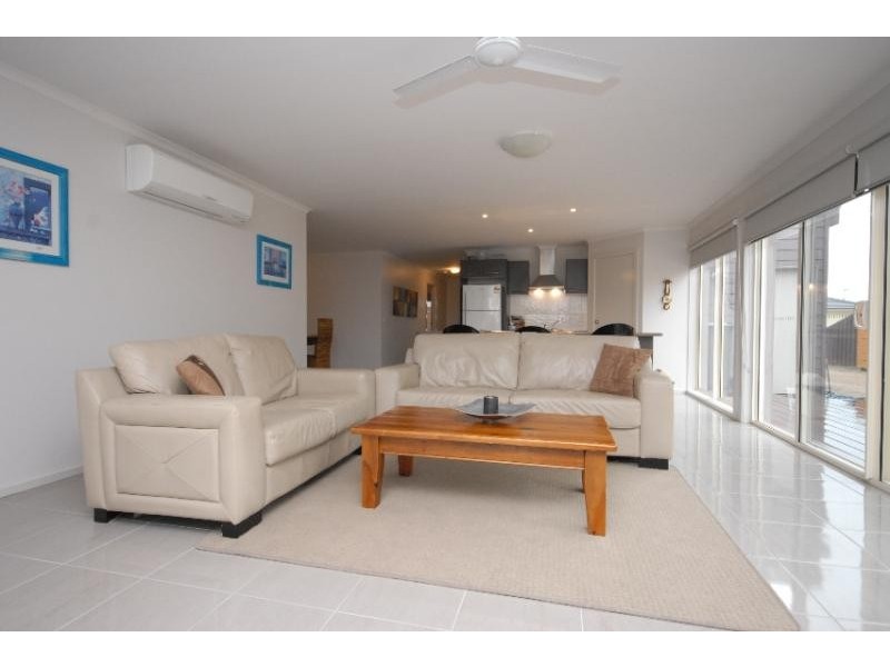 18 Windsor Court, Bairnsdale VIC 3875