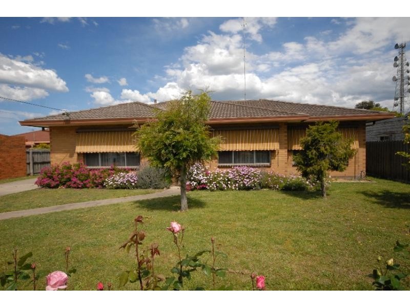 45 Pearson Street, Bairnsdale VIC 3875