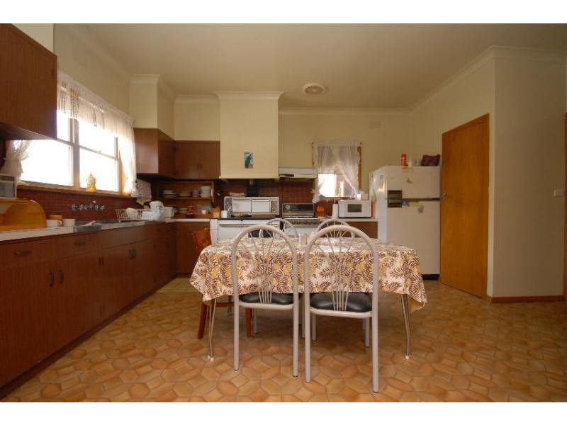 45 Pearson Street, Bairnsdale VIC 3875