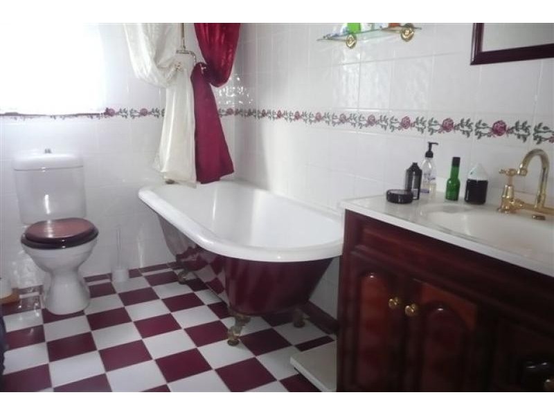 43 Taylor Street, Bairnsdale VIC 3875