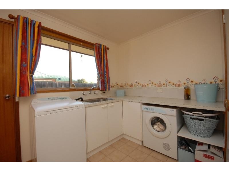 16 Taylor Street, Bairnsdale VIC 3875