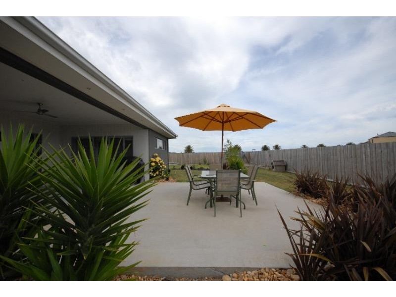 3 Eagle Bay Terrace, Paynesville VIC 3880