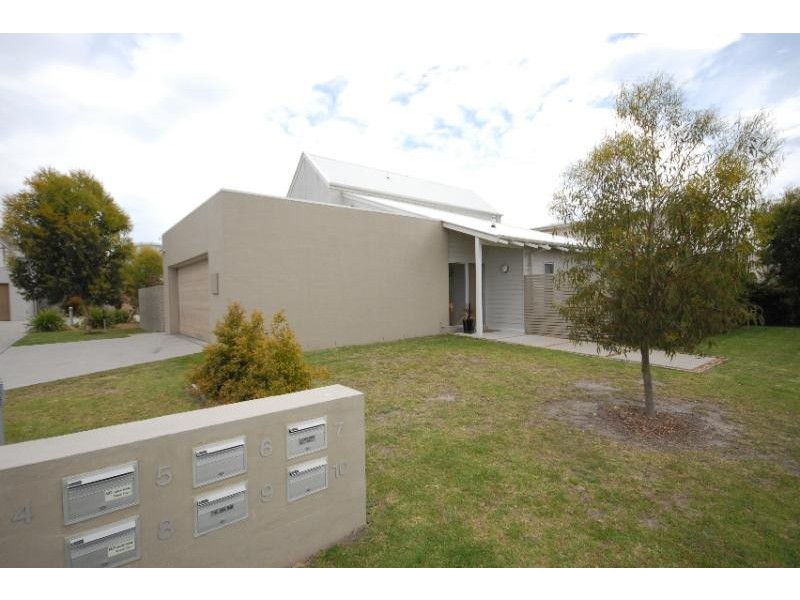 10/17 Mitchell Street, Paynesville VIC 3880