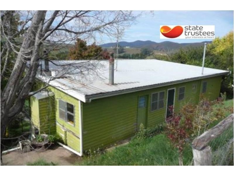 71 Main Street, Buchan VIC 3885