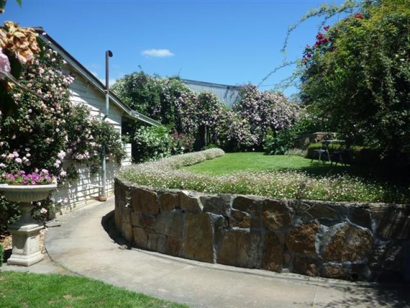 700 Reedy Creek Road, Ensay VIC 3895