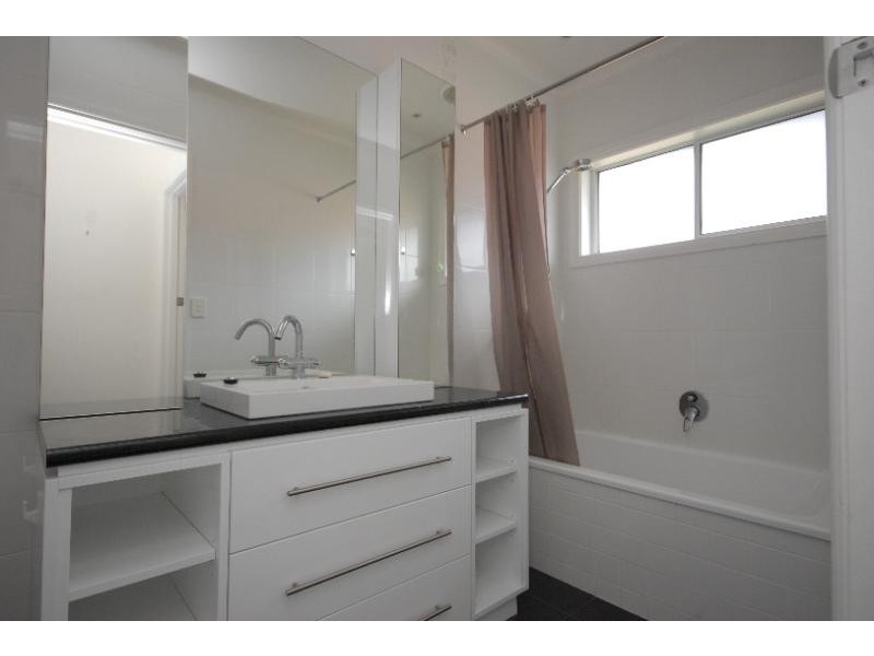 171 Bay Road, Eagle Point VIC 3878