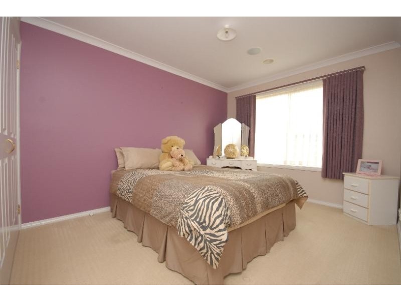 67 Gatehouse Drive, Bairnsdale VIC 3875