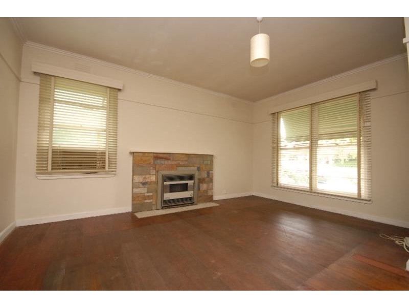 403 Main Street, Bairnsdale VIC 3875