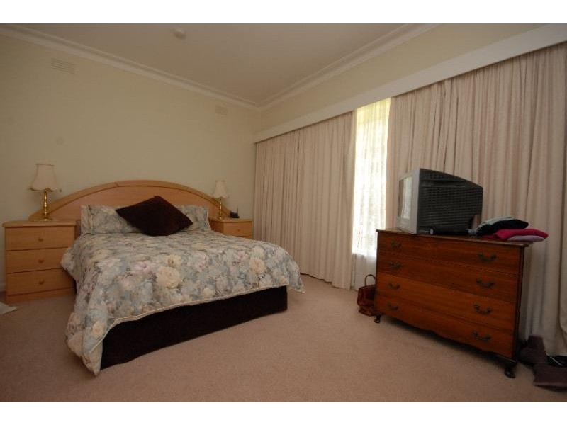 1 Calvert Street, Bairnsdale VIC 3875