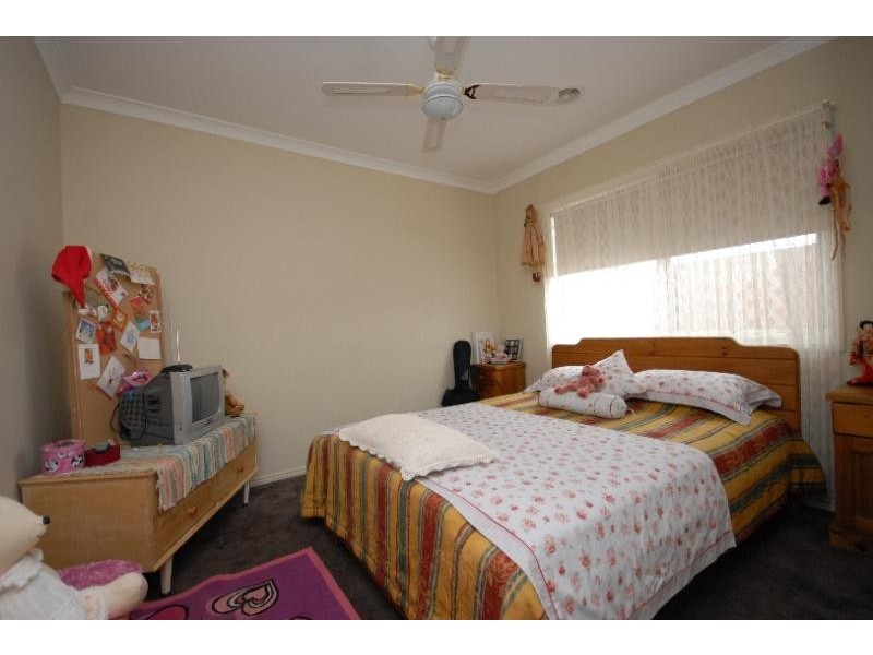 11 Clematis Court, Bairnsdale VIC 3875