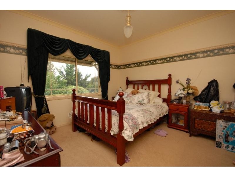 95 Howitt Avenue, Bairnsdale VIC 3875