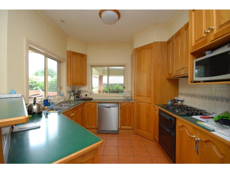 95 Howitt Avenue, Bairnsdale VIC 3875