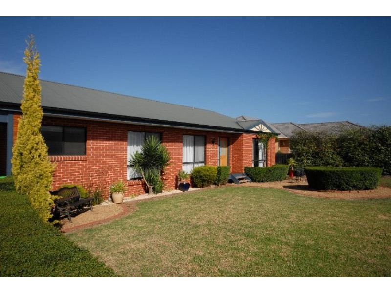 15 Bluff Court, Bairnsdale VIC 3875