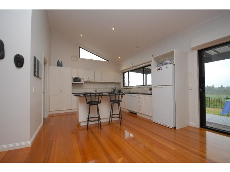 15 Bluff Court, Bairnsdale VIC 3875