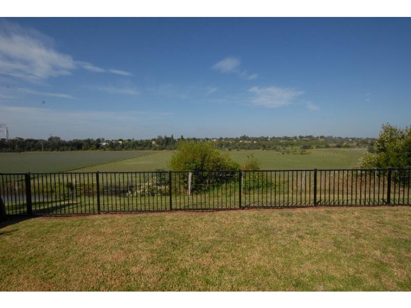 15 Bluff Court, Bairnsdale VIC 3875