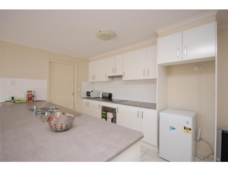 2/11 Georgia Court, Bairnsdale VIC 3875