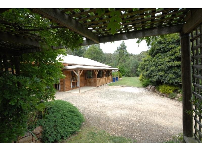 90 Deep Creek Road, Wiseleigh VIC 3885