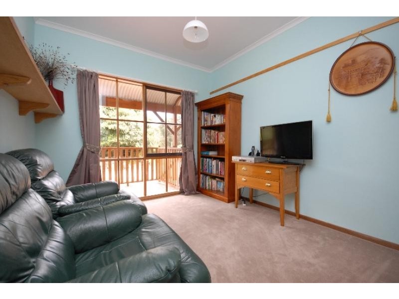 90 Deep Creek Road, Wiseleigh VIC 3885