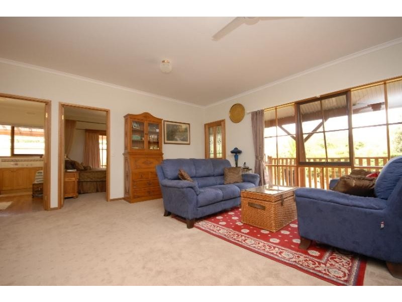 90 Deep Creek Road, Wiseleigh VIC 3885