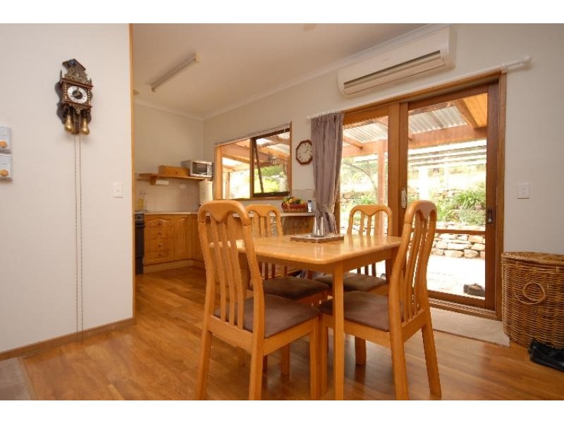 90 Deep Creek Road, Wiseleigh VIC 3885