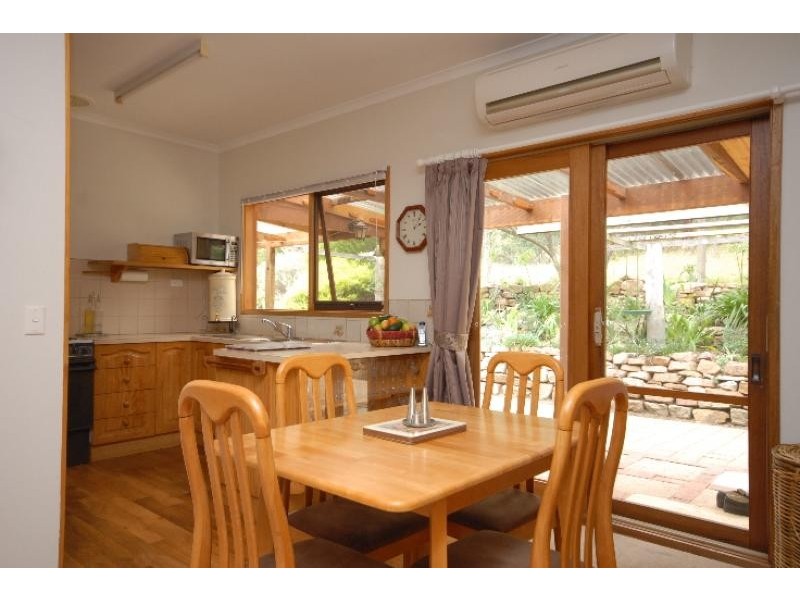 90 Deep Creek Road, Wiseleigh VIC 3885