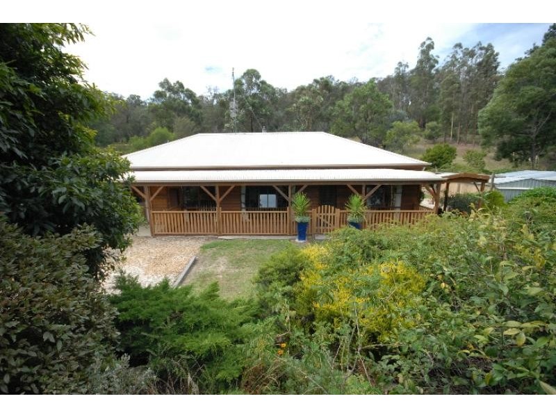 90 Deep Creek Road, Wiseleigh VIC 3885