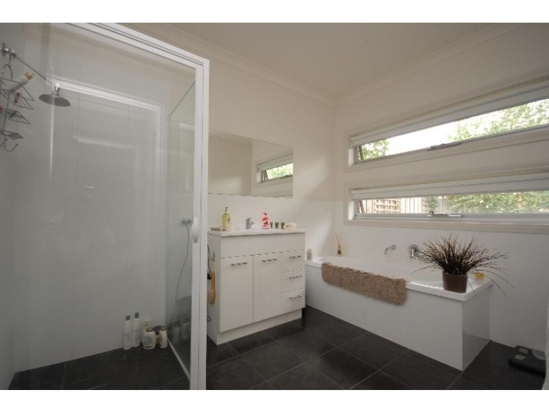 1/4 Morrison Street, Bairnsdale VIC 3875