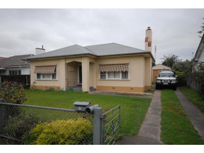 10 Goold Street, Bairnsdale VIC 3875
