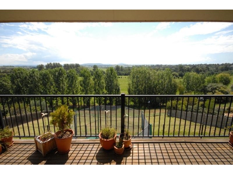 45 Harnham Drive, Bairnsdale VIC 3875