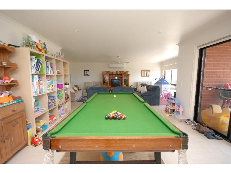 45 Harnham Drive, Bairnsdale VIC 3875