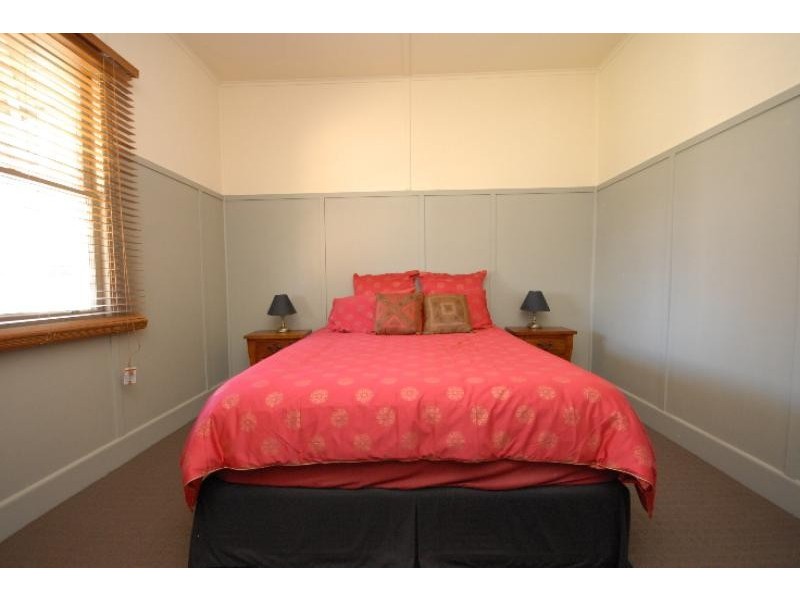 10 Counihan Street, Wy Yung VIC 3875
