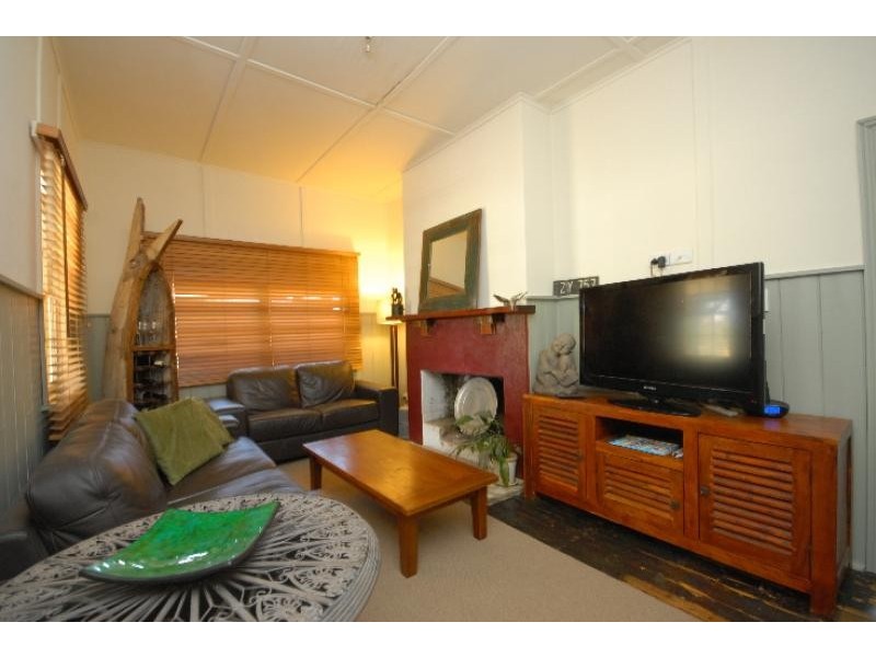 10 Counihan Street, Wy Yung VIC 3875