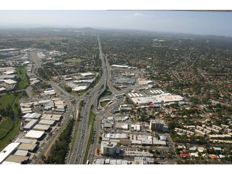 35 Laurinda Crescent, Springwood QLD 4127