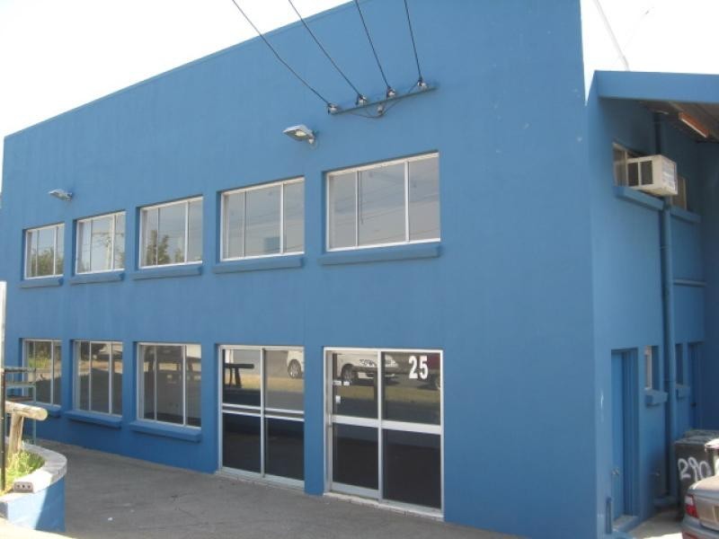 25 Rowland St, Slacks Creek QLD 4127