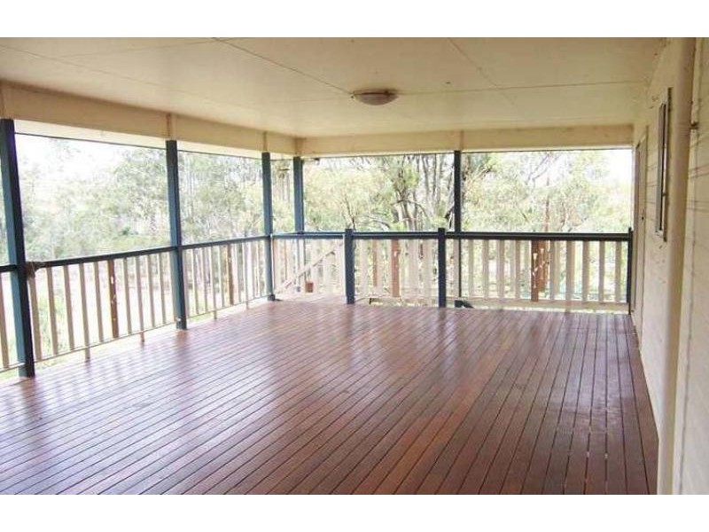 6 NIDUS COURT, Fernvale QLD 4306