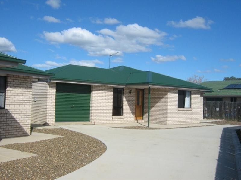 Unit 3/8 Carabeen Court, Laidley QLD 4341