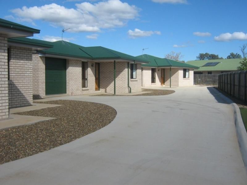 Unit 3/8 Carabeen Court, Laidley QLD 4341